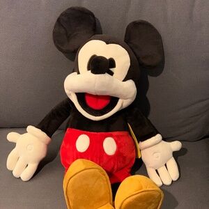 Folkmanis Discontinued Mickey Puppet - with tags!